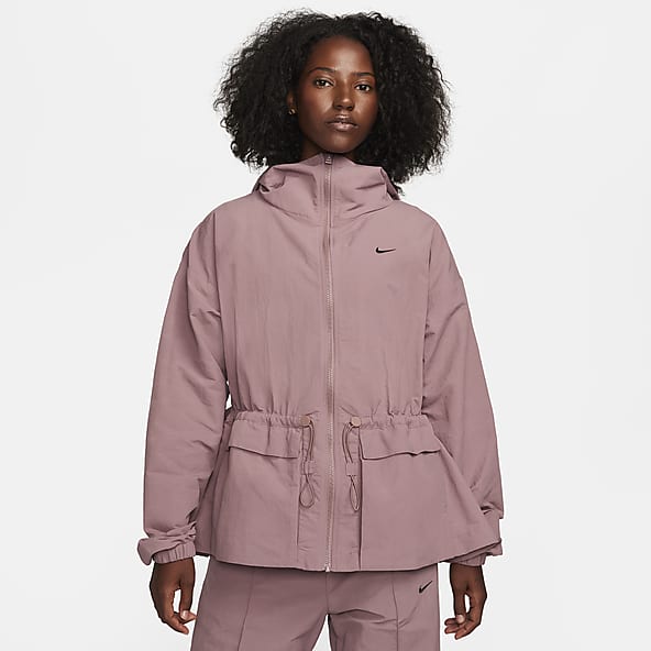 Nike outerwear women's hot sale